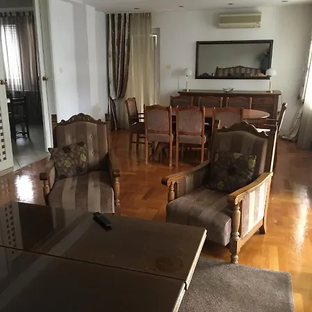 Lejlighed Vik House *